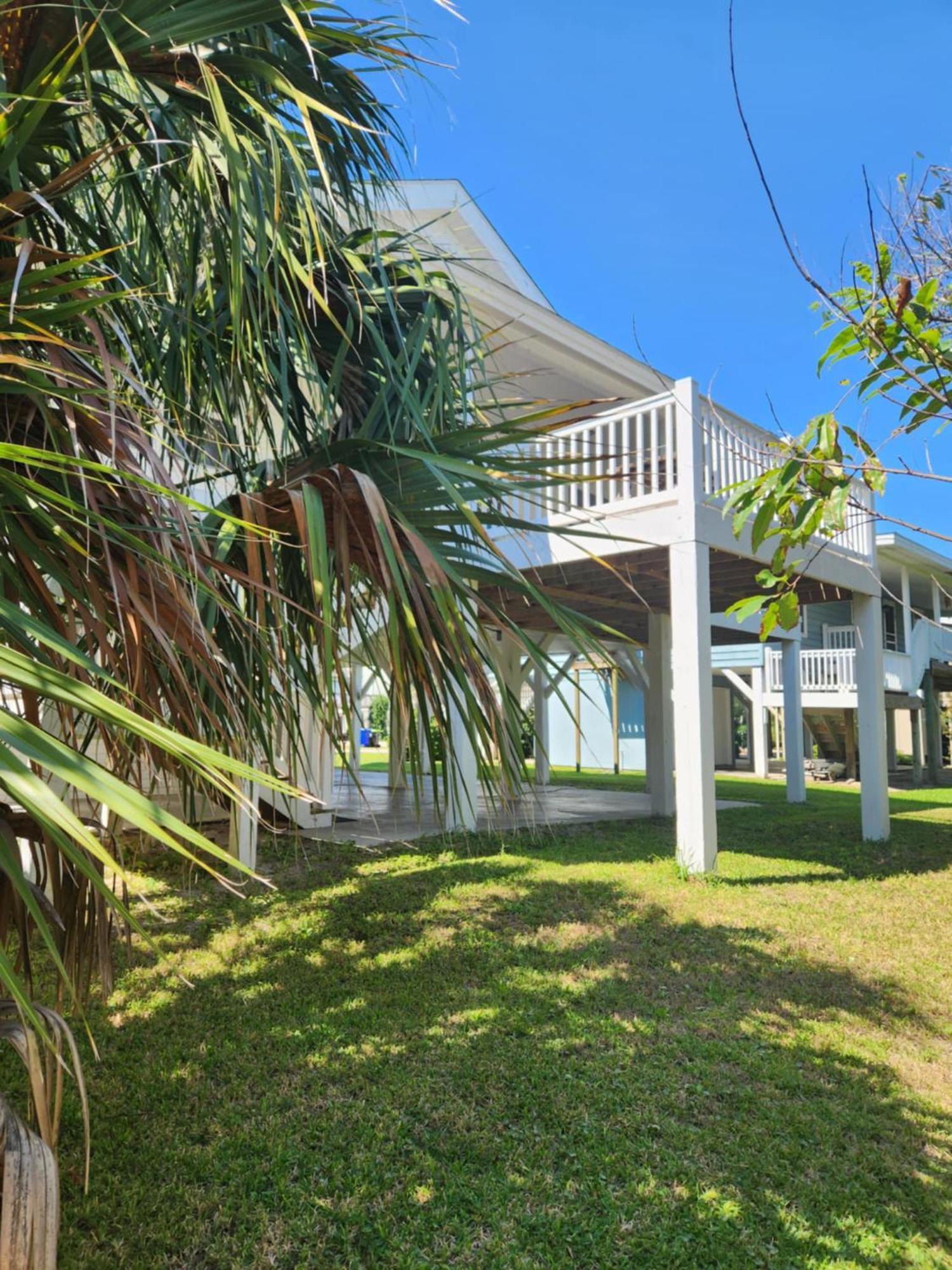 Whole House - Short Walk To The Beach Ocean Isle Beach Exterior photo